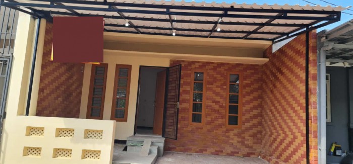 Rumah dijual di Taman Lembah Hijau Lippo Cikarang